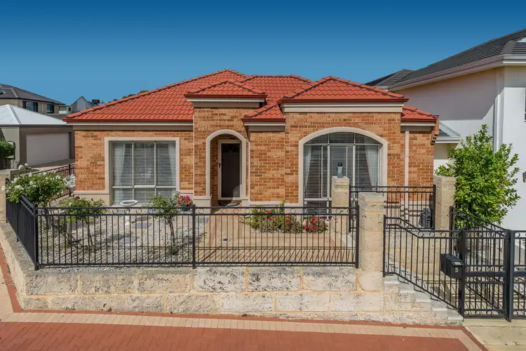 Main view of Homely house listing, 5 Pyramids Chase, Iluka WA 6028