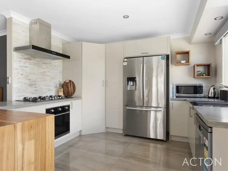 Seventh view of Homely house listing, 4 Crowthorn Cross, Erskine WA 6210