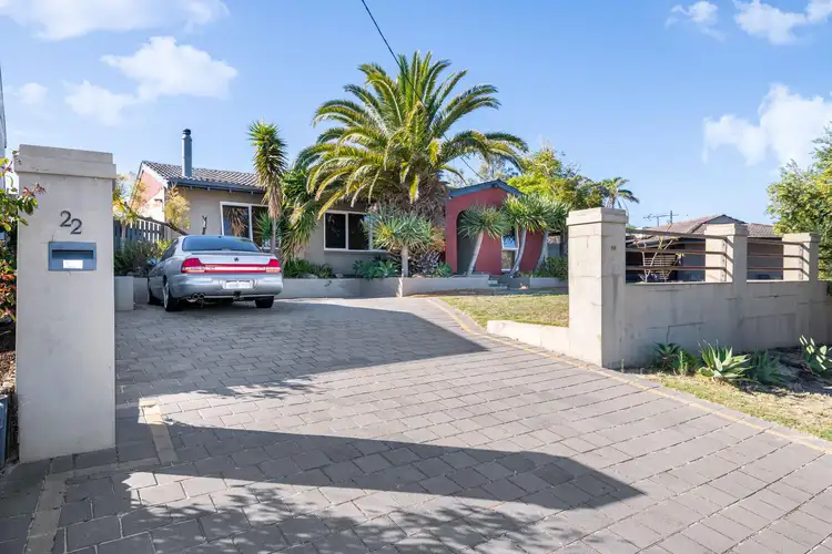 22 Hicks Way, Hillarys WA 6025