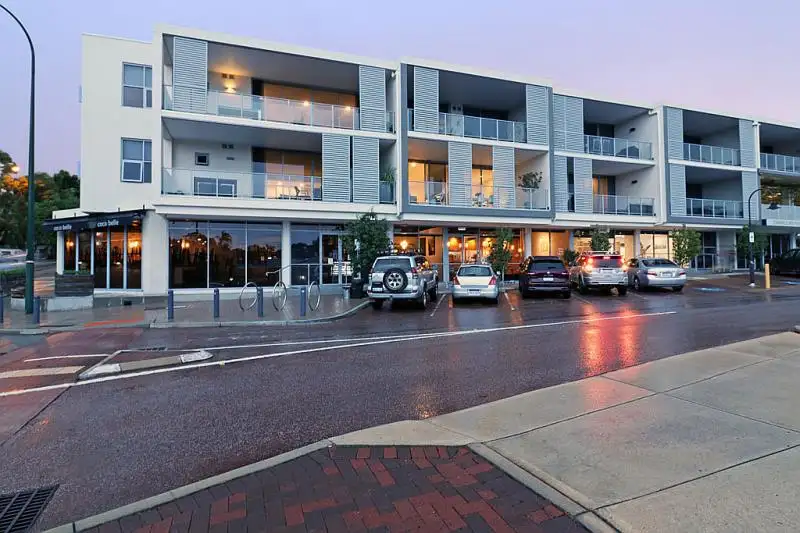 Main view of Homely apartment listing, Unit 3/21 Queens Road, Mount Pleasant WA 6153