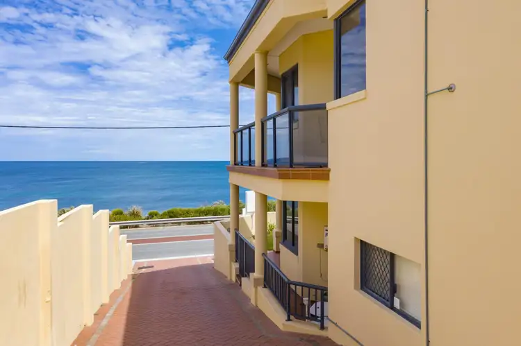 Fourth view of Homely house listing, 28 West Coast Drive, Marmion WA 6020