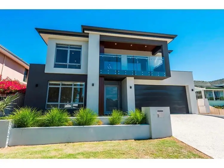 11 Latrobe Street, Yokine WA 6060