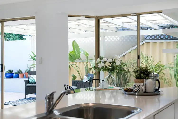 Fourth view of Homely semi-detached listing, 1/30 Ramsdale Street, Doubleview WA 6018