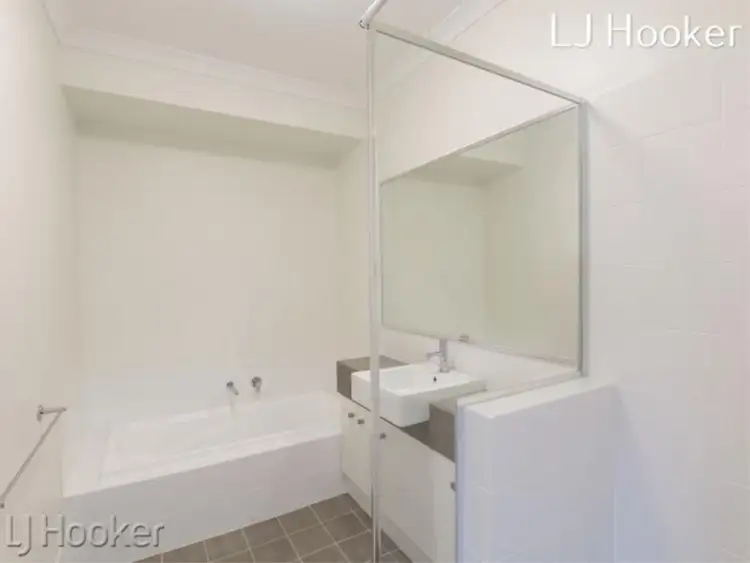 Fifth view of Homely house listing, 15 Benalla Way, Lakelands WA 6180