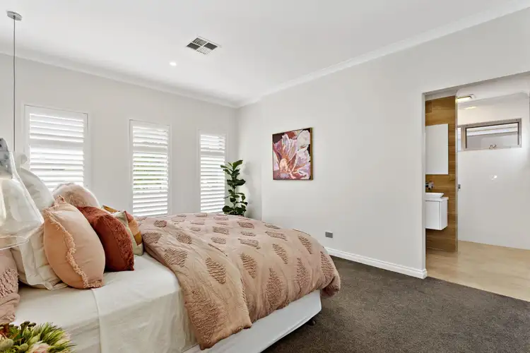 Fifth view of Homely house listing, 20 Fairlead Link, South Guildford WA 6055