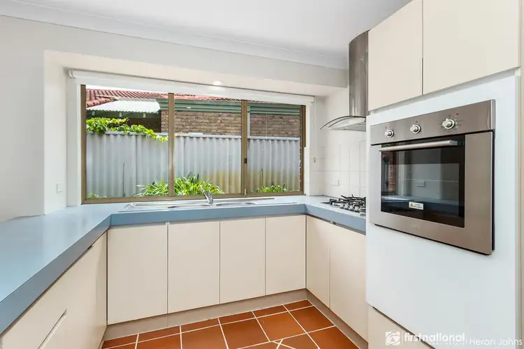 Fifth view of Homely semi-detached listing, 3 Tawson Place, Leeming WA 6149