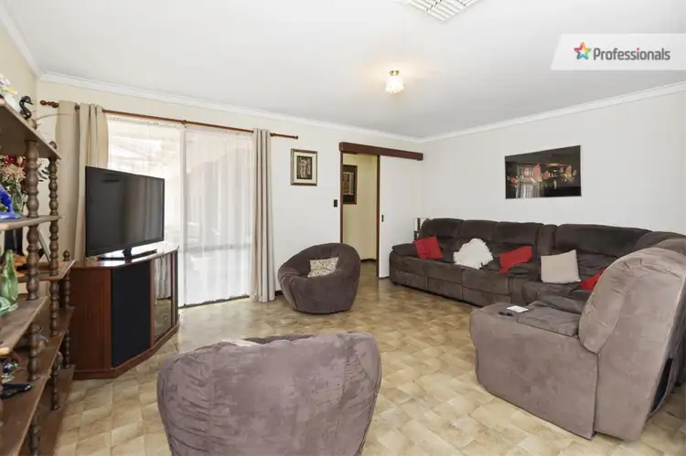 Fourth view of Homely house listing, 6 The Quarry, Swan View WA 6056