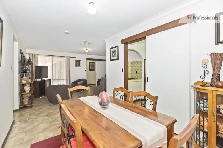 Sixth view of Homely house listing, 6 The Quarry, Swan View WA 6056