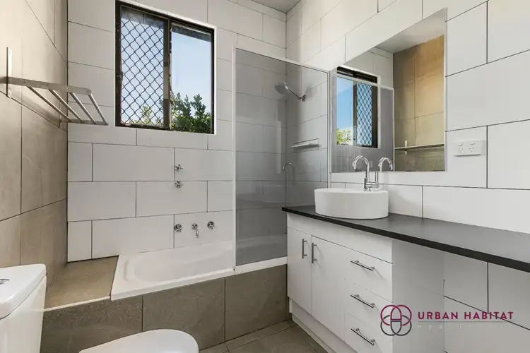 Seventh view of Homely house listing, 6 Casserley Way, Orelia WA 6167