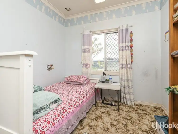 Fifth view of Homely house listing, 22 Norbury Way, Langford WA 6147