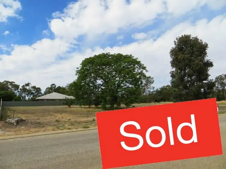 67 Robinson Street, Gingin WA 6503