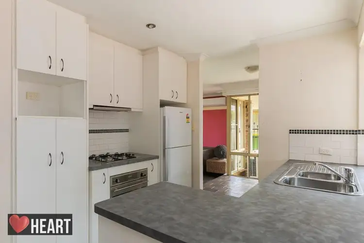 Fifth view of Homely house listing, 2 Simon Court, Bibra Lake WA 6163