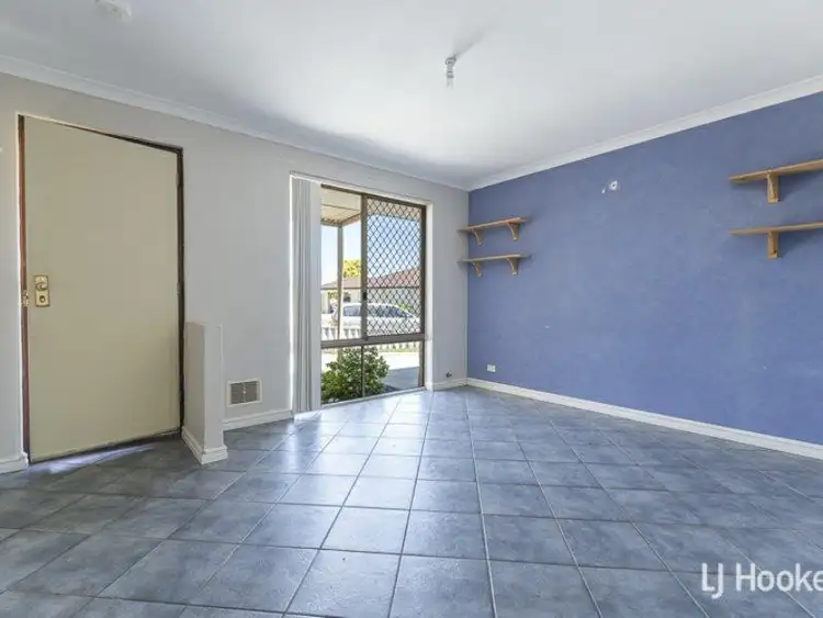 Fifth view of Homely house listing, 31 Parakeela Grove, Maddington WA 6109
