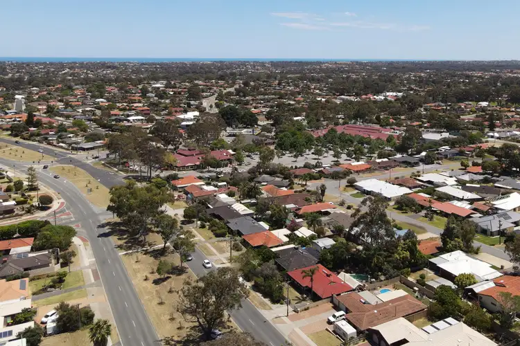 Fourth view of Homely house listing, 365 Warwick Road, Greenwood WA 6024