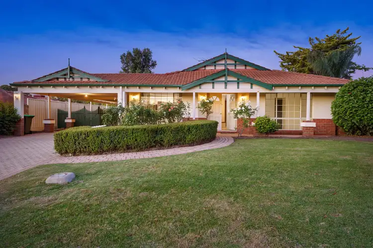 7 Larkfield Vista, Woodvale WA 6026