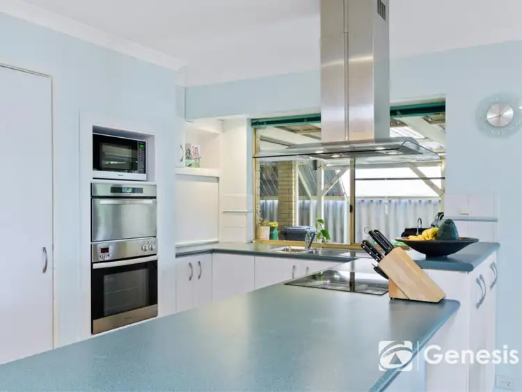 Second view of Homely house listing, 11 Argyll Close, Camillo WA 6111