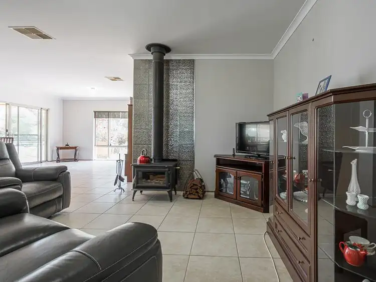 Seventh view of Homely house listing, 72 Paceway Court, Pinjarra WA 6208