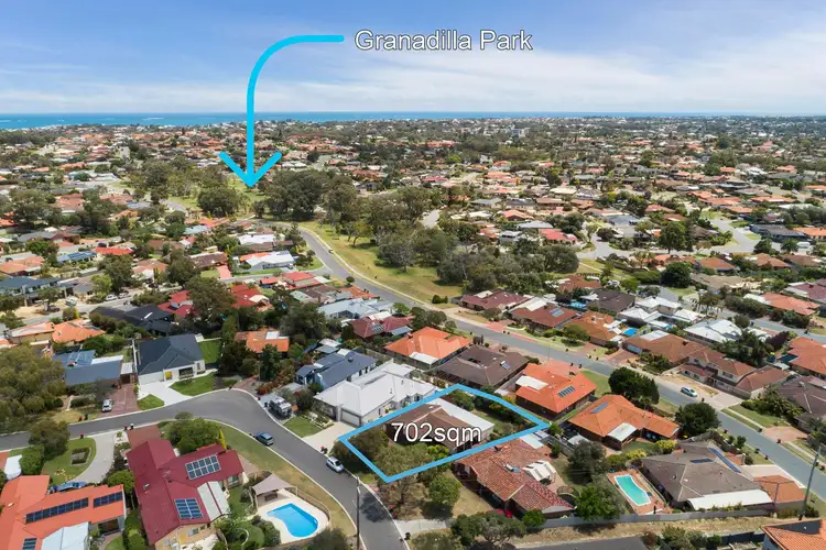 8 Watten Place, Duncraig WA 6023