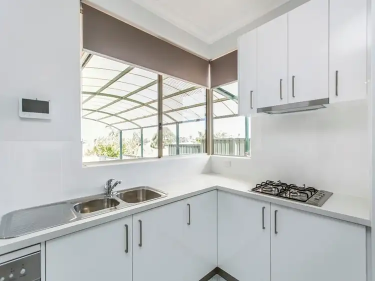 Fifth view of Homely house listing, 8 Parkhurst Rise, Padbury WA 6025