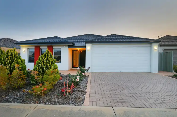 Second view of Homely house listing, 6 Euclid Pass, Piara Waters WA 6112