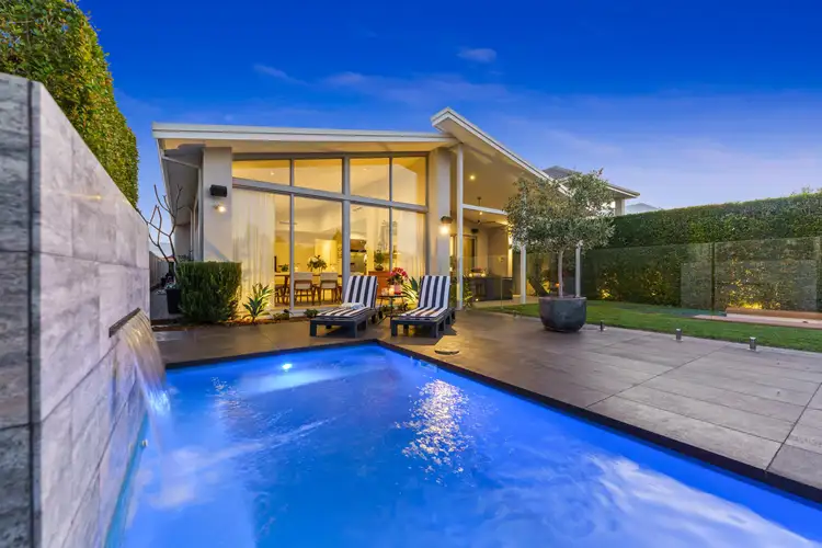 15 Barcoo Mews, South Guildford WA 6055