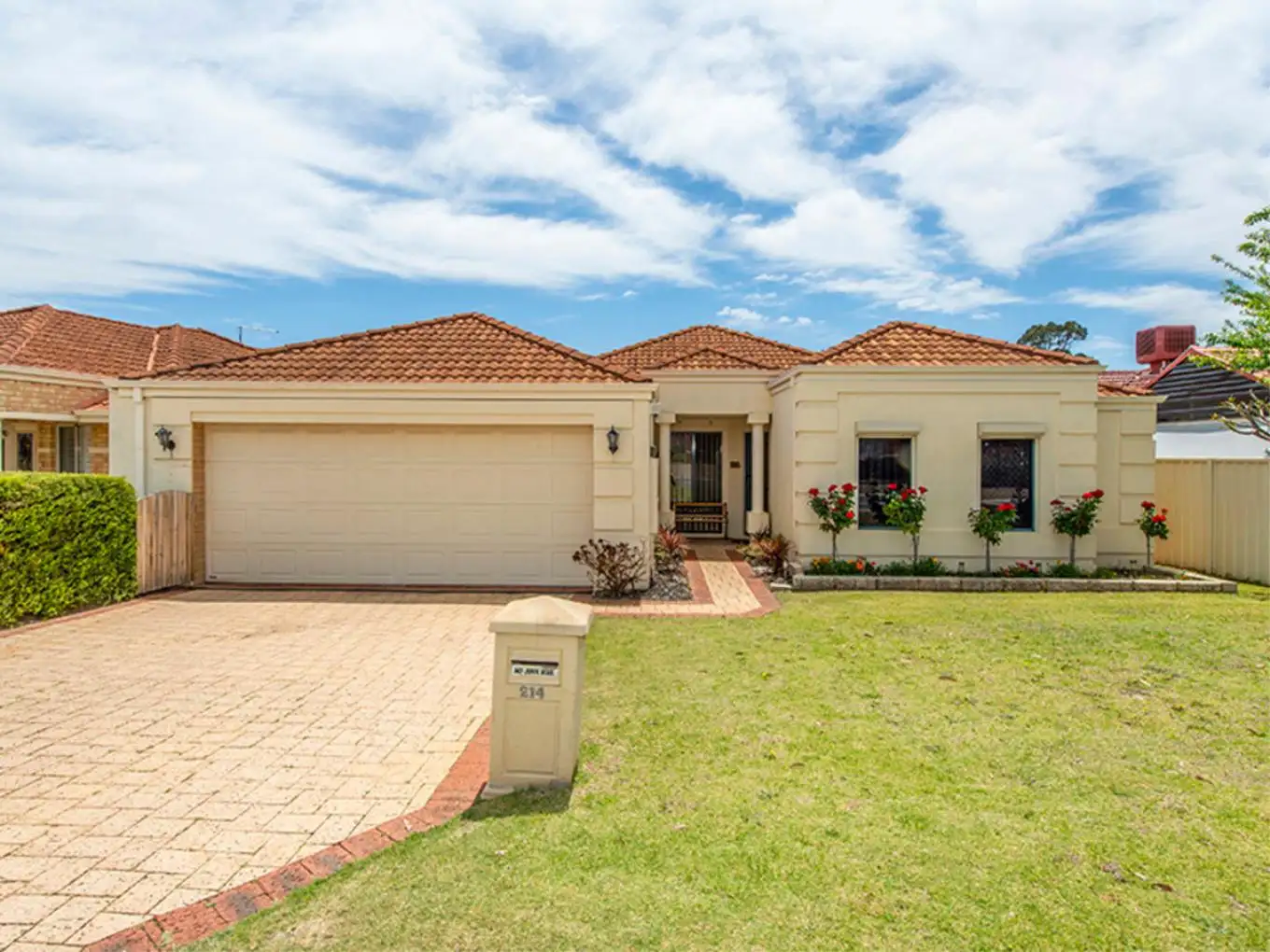 Main view of Homely house listing, 214 Glen Iris Drive, Jandakot WA 6164