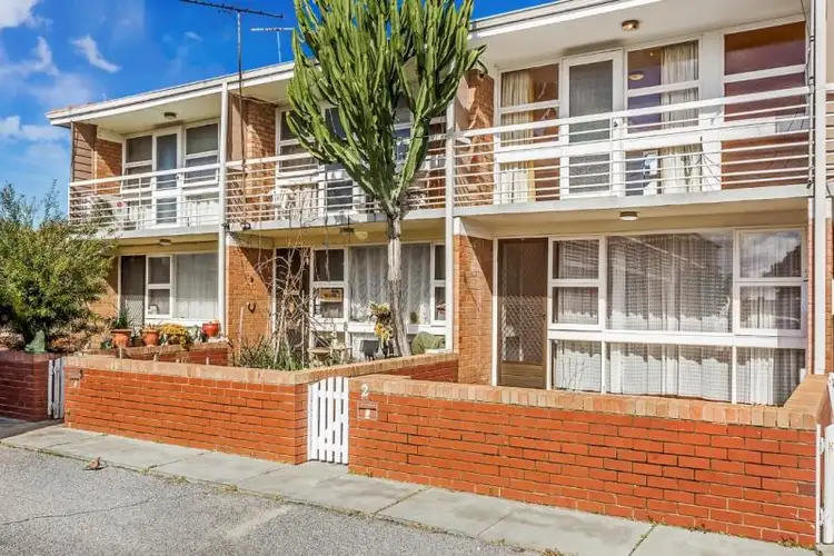 2/8 Payne Street, Shoalwater WA 6169