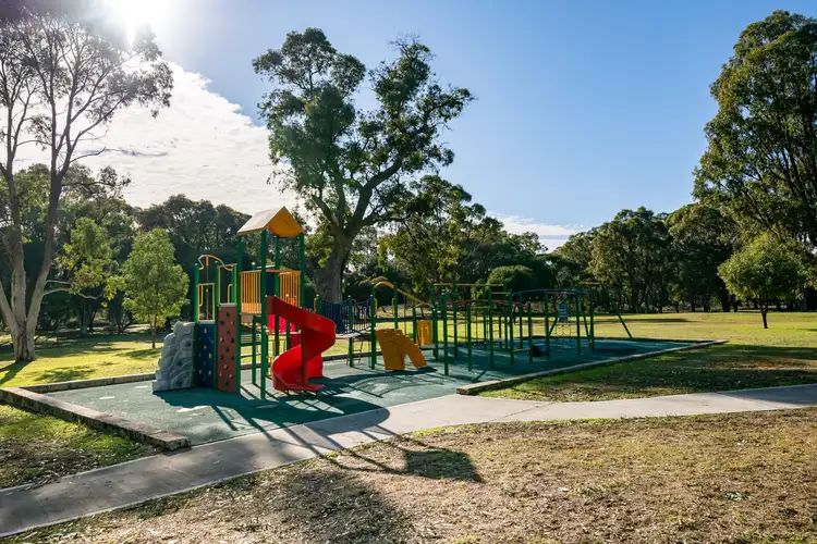 21 Nevoria Place, Padbury WA 6025