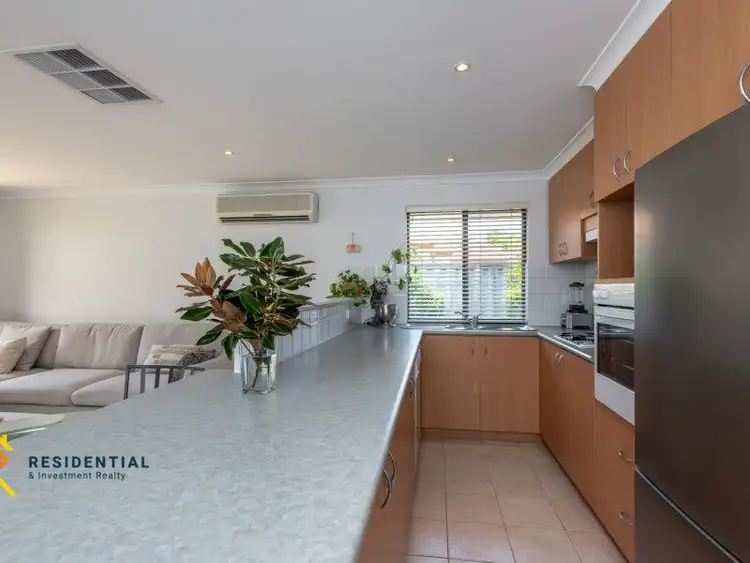 Sixth view of Homely house listing, 2 Donar Street, Innaloo WA 6018