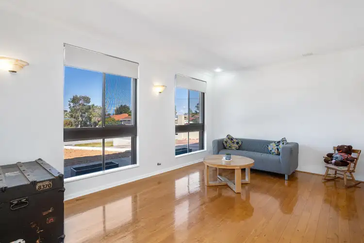 Sixth view of Homely house listing, 1 Kalyba Place, Duncraig WA 6023