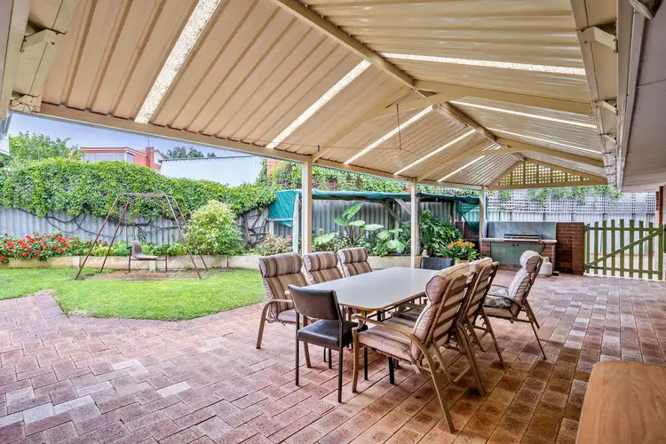 11 Protea Street, Greenwood WA 6024