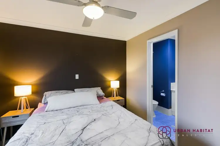 Fourth view of Homely house listing, 8 Hueston Lookout, Leda WA 6170