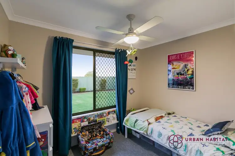 Seventh view of Homely house listing, 8 Hueston Lookout, Leda WA 6170