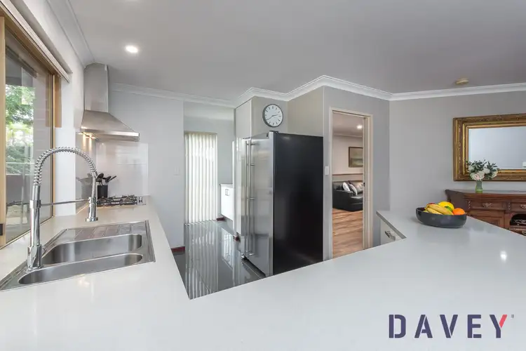 14 Holborn Close, Kingsley WA 6026