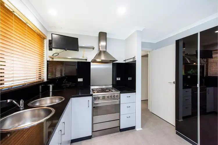 Fourth view of Homely semi-detached listing, 118 Pola Street, Dianella WA 6059
