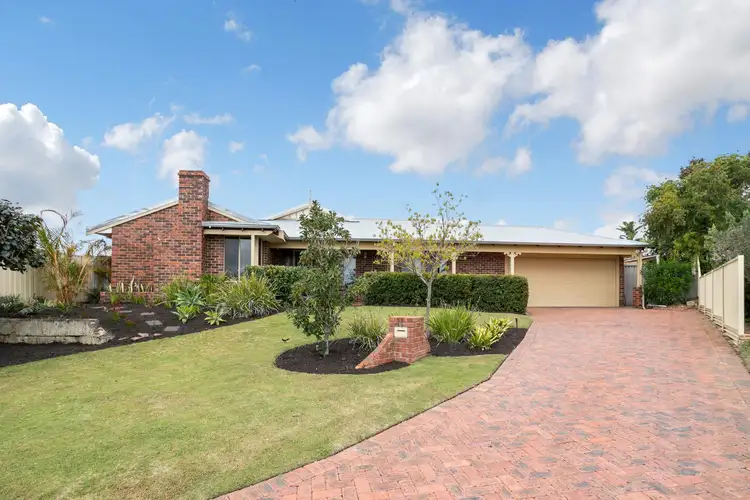 11 Jarrah Place, Woodvale WA 6026