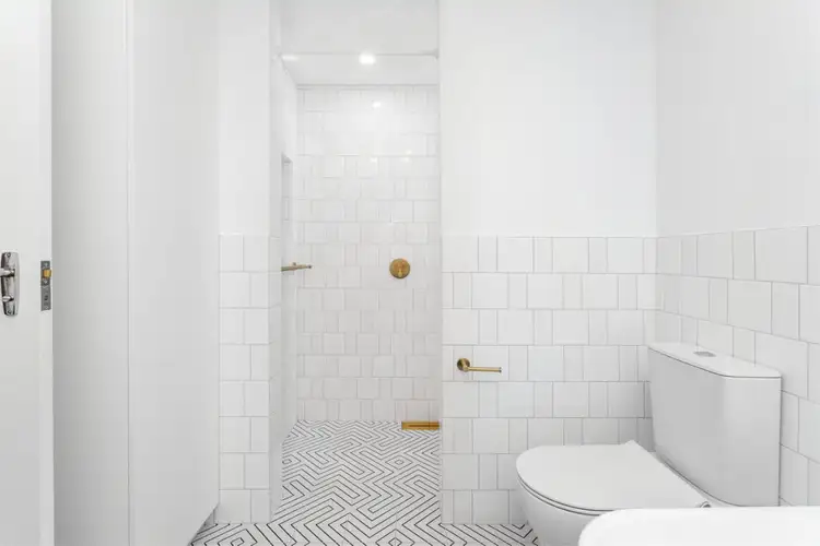 Fifth view of Homely apartment listing, 1/7 Bindaring Parade, Claremont WA 6010