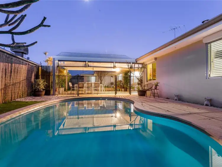 Second view of Homely house listing, 7 Cape Range Crescent, Aubin Grove WA 6164