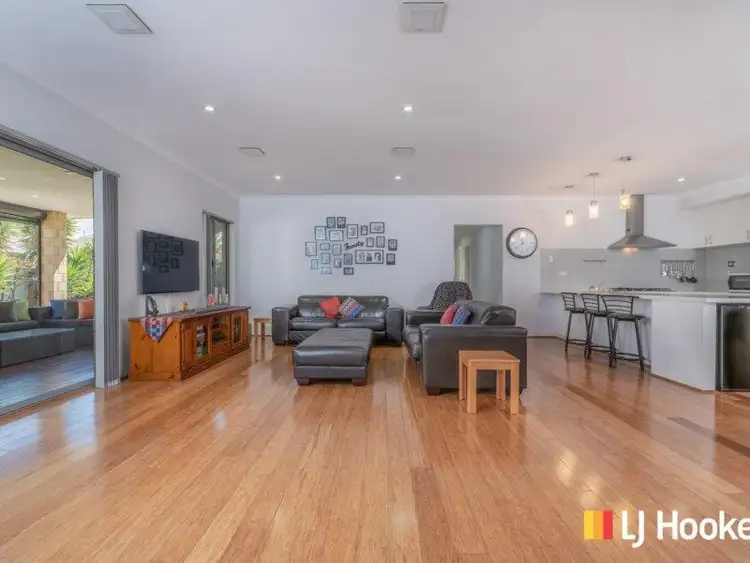 Sixth view of Homely house listing, 4 Leeway Loop, Alkimos WA 6038