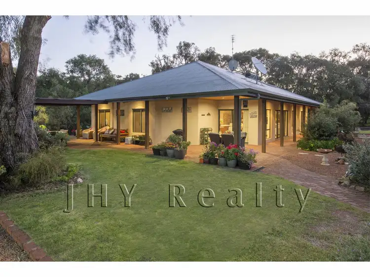 77 Summer Brace, Yallingup WA 6282