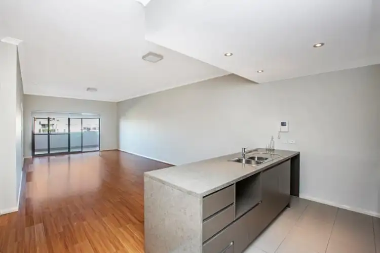 78/23 Junction Boulevard, Cockburn Central WA 6164