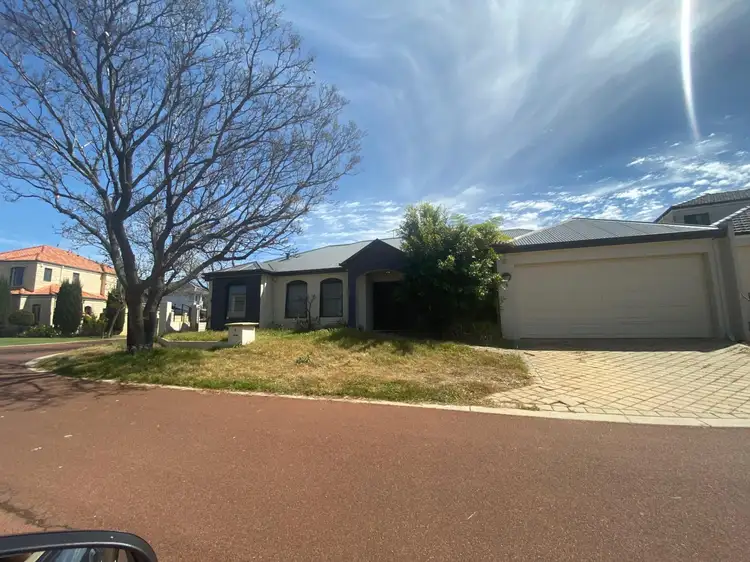 5 Bronzewing Loop, Wembley WA 6014