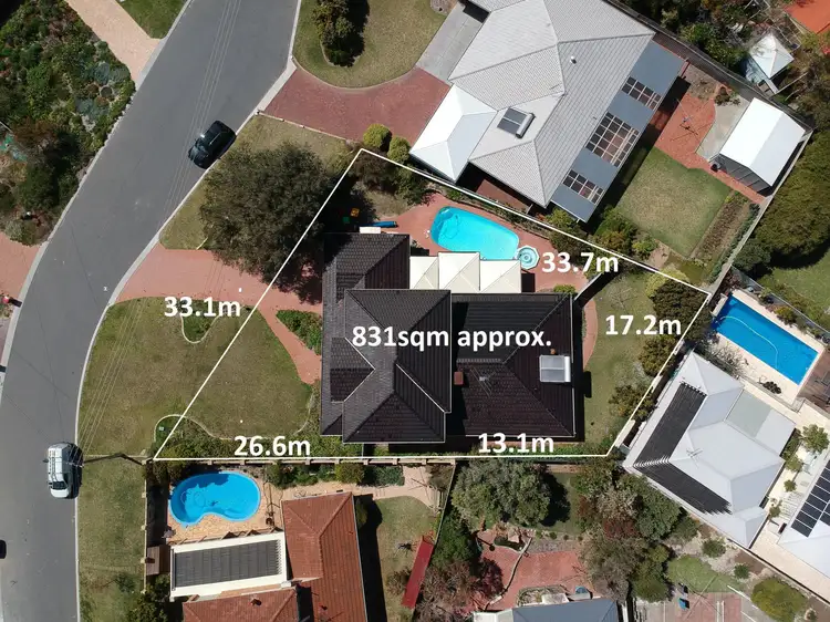 4 Mair Place, Mullaloo WA 6027
