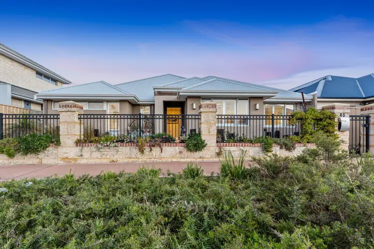 48 Pexton Drive, South Guildford WA 6055