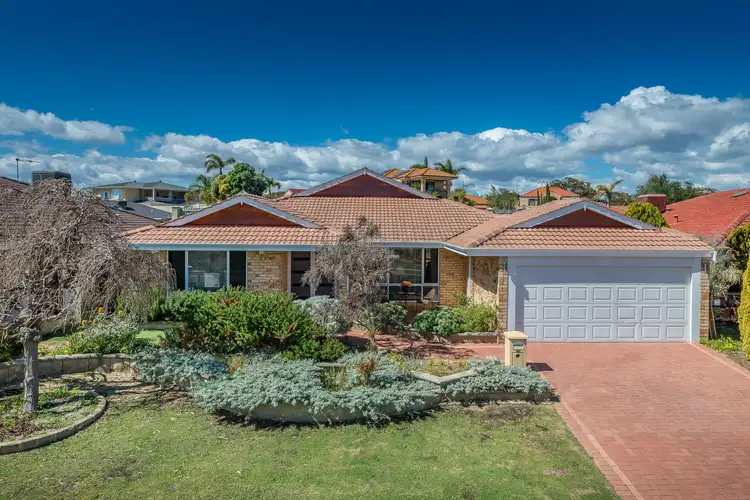 52 Santa Monica Parade, Iluka WA 6028