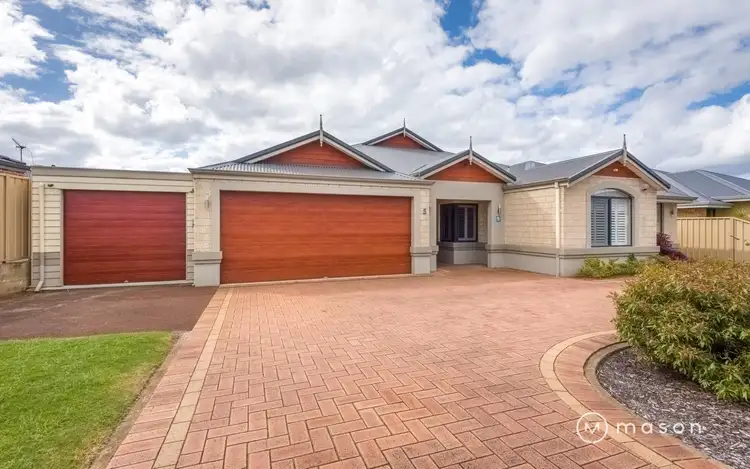 5 Agonis Gardens, Yakamia WA 6330