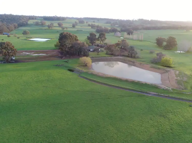 10 Harrison Road, Boyup Brook WA 6244