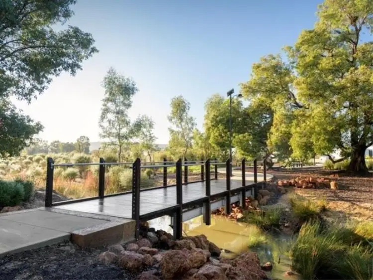 30 Honeydew Bend, Byford WA 6122