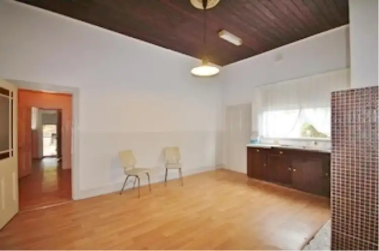 Sixth view of Homely house listing, 10 Gladstone Crescent, Collie WA 6225