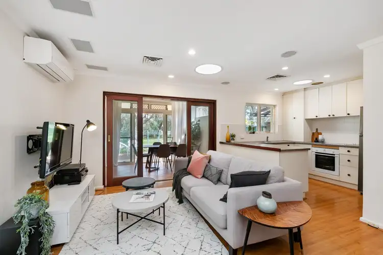6 Links Court, Claremont WA 6010